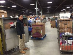 Students volunteering at Rescue Mission